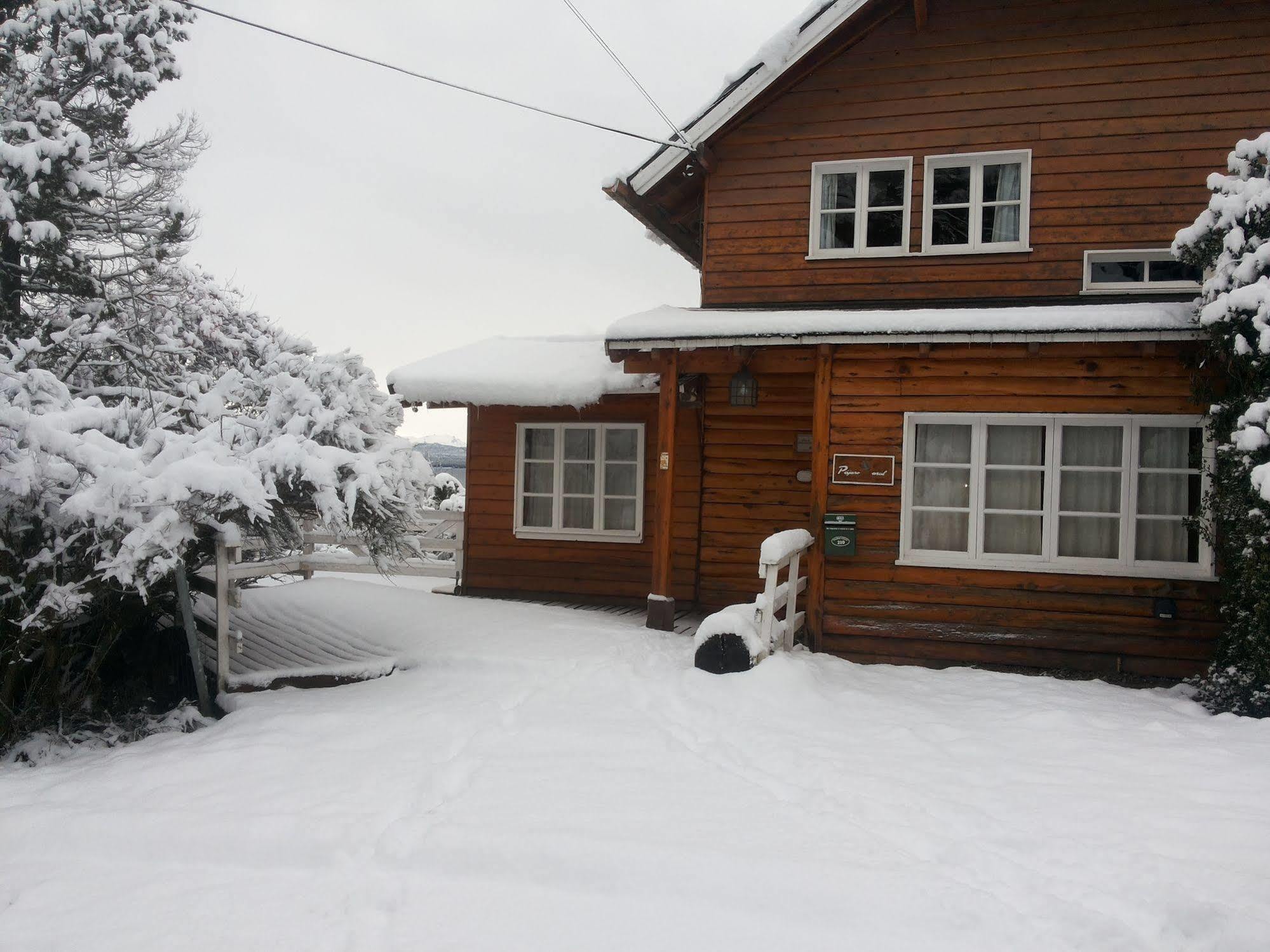 Bed and Breakfast Pajaro Azul à San Carlos de Bariloche Extérieur photo